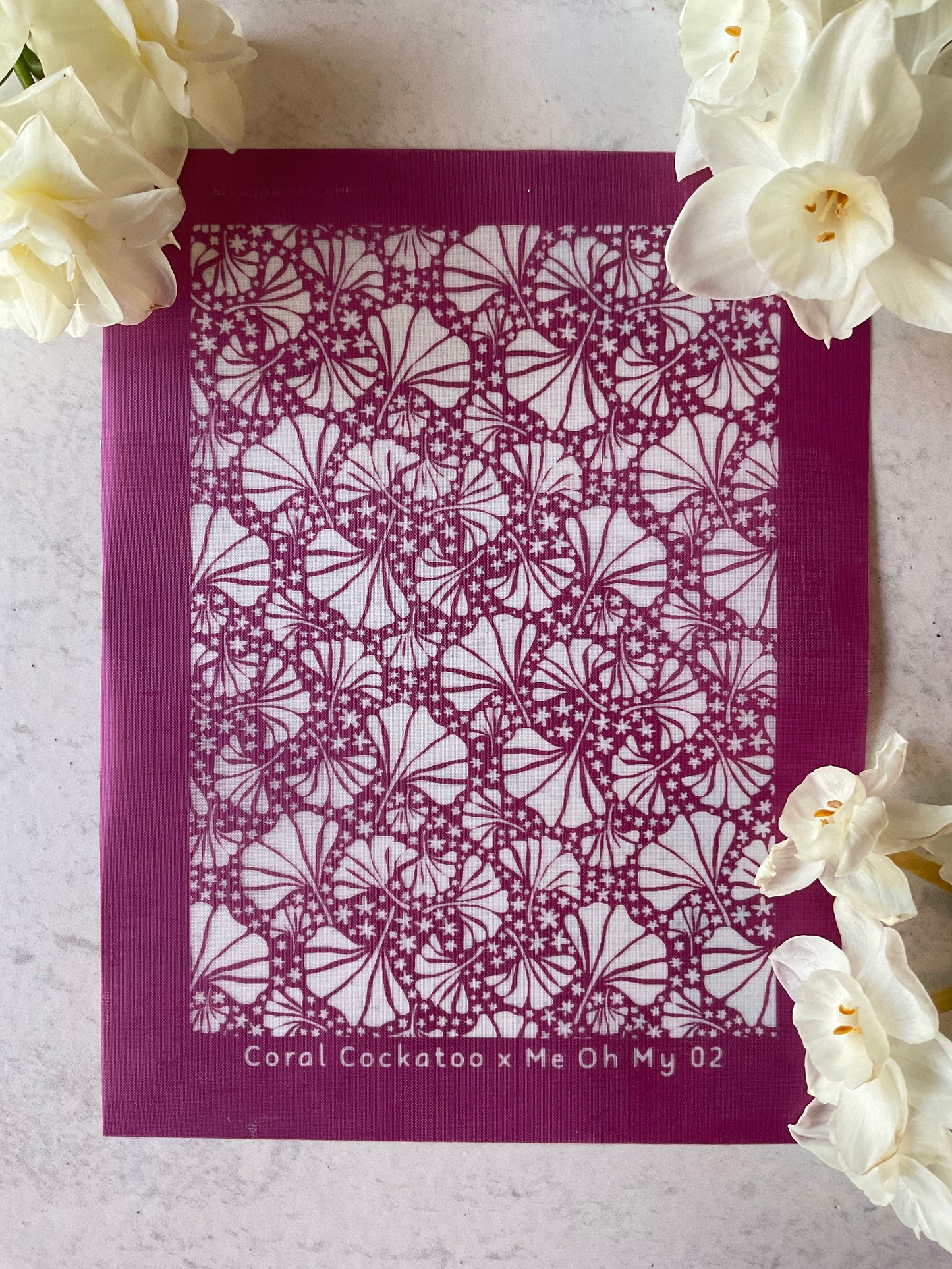 Ditsy Celestial Gingko Leaves Collab Silkscreen - Me Oh My Graphics x Coral Cockatoo 02