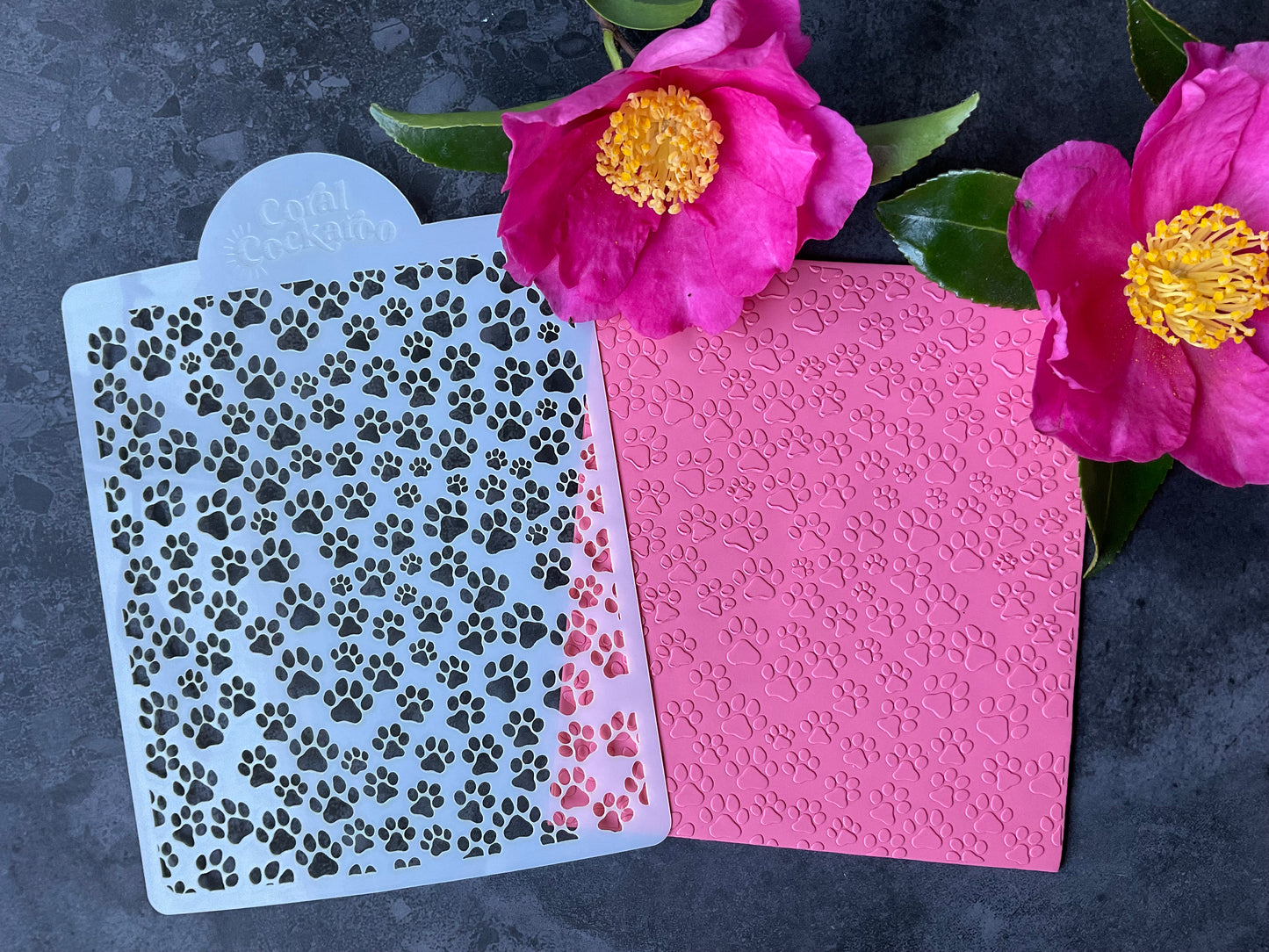 Mini Pawprints of Love Stencil 042