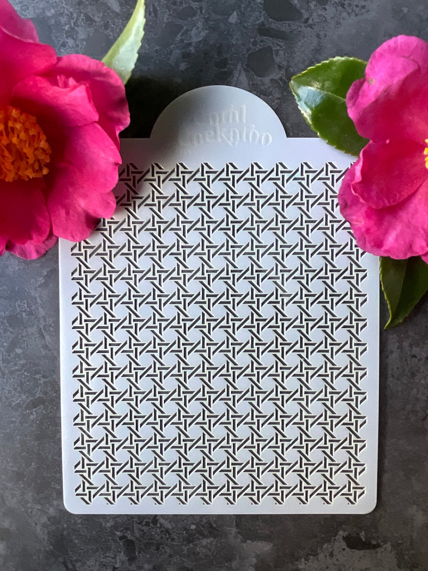 Wicker Rattan Mini Stencil 006