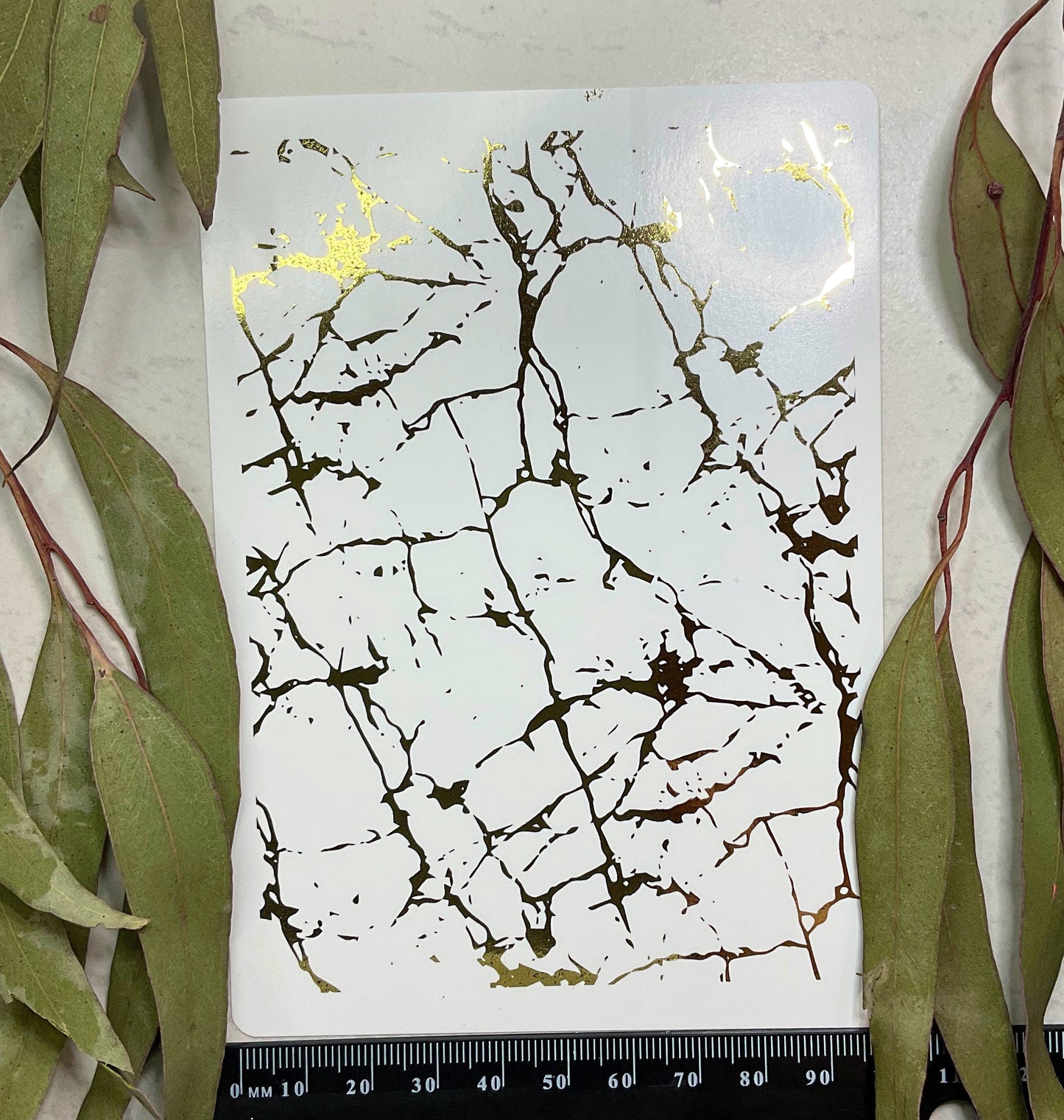 Marble Crackles Gold Foil 010