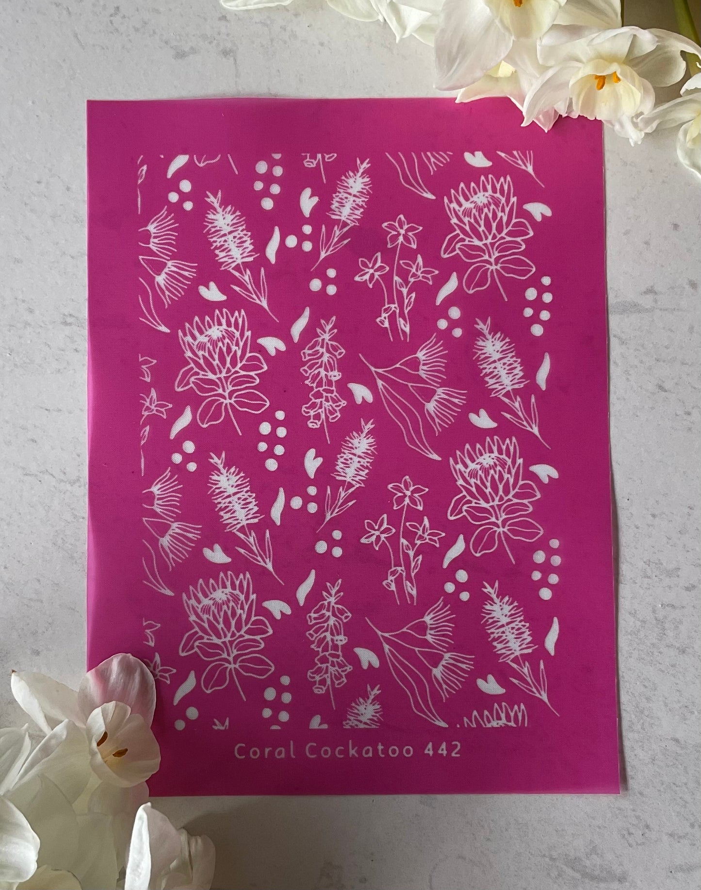 Ditsy Australian Botanicals Bottlebrush & Eucalyptus Blossoms Silkscreen 442