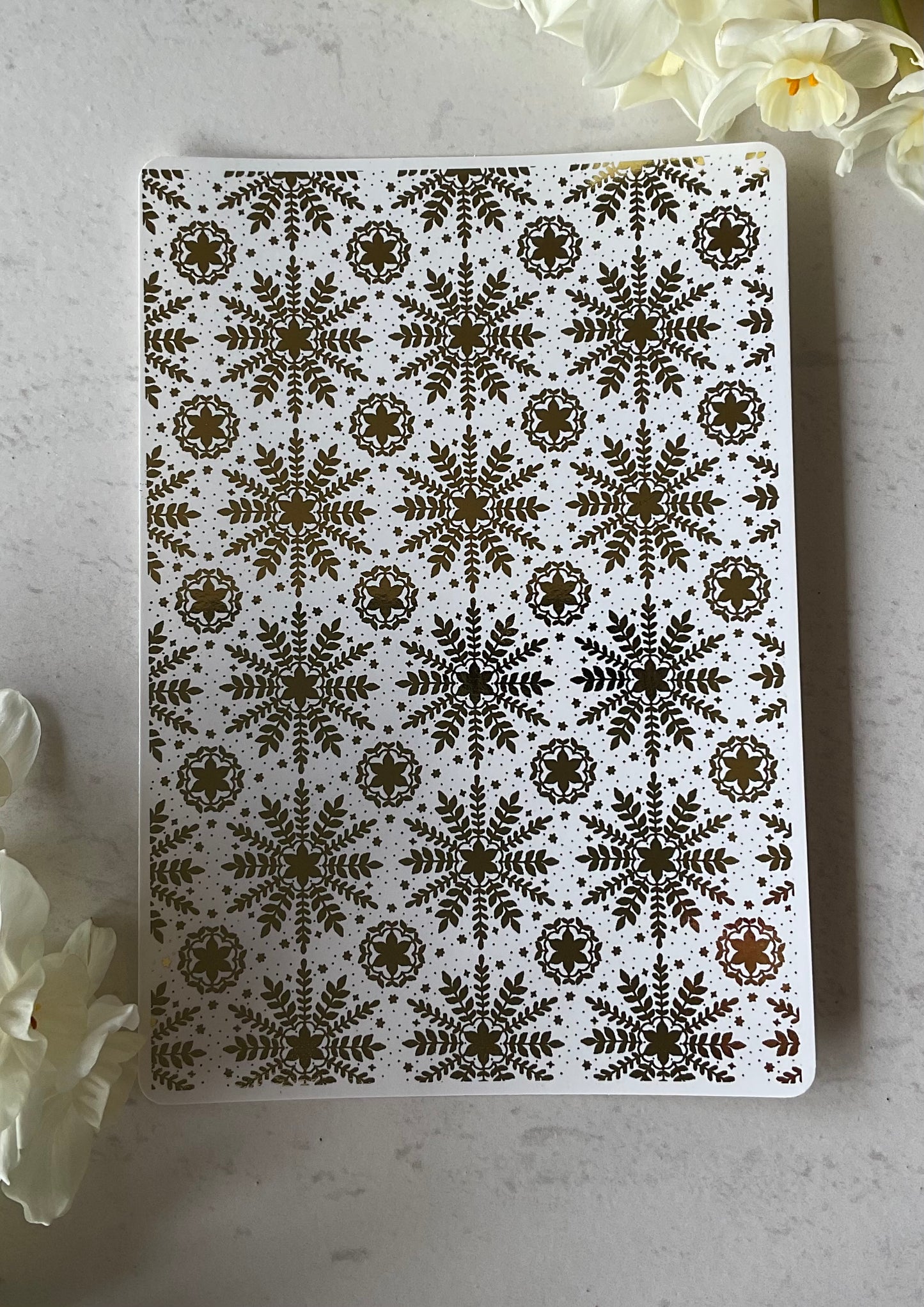 Floral Snowflakes Gold Foil 066