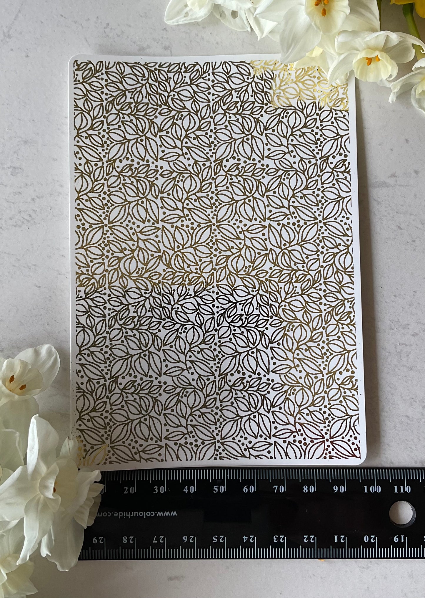 Christmas Vines Gold Foil Water Transfer 081