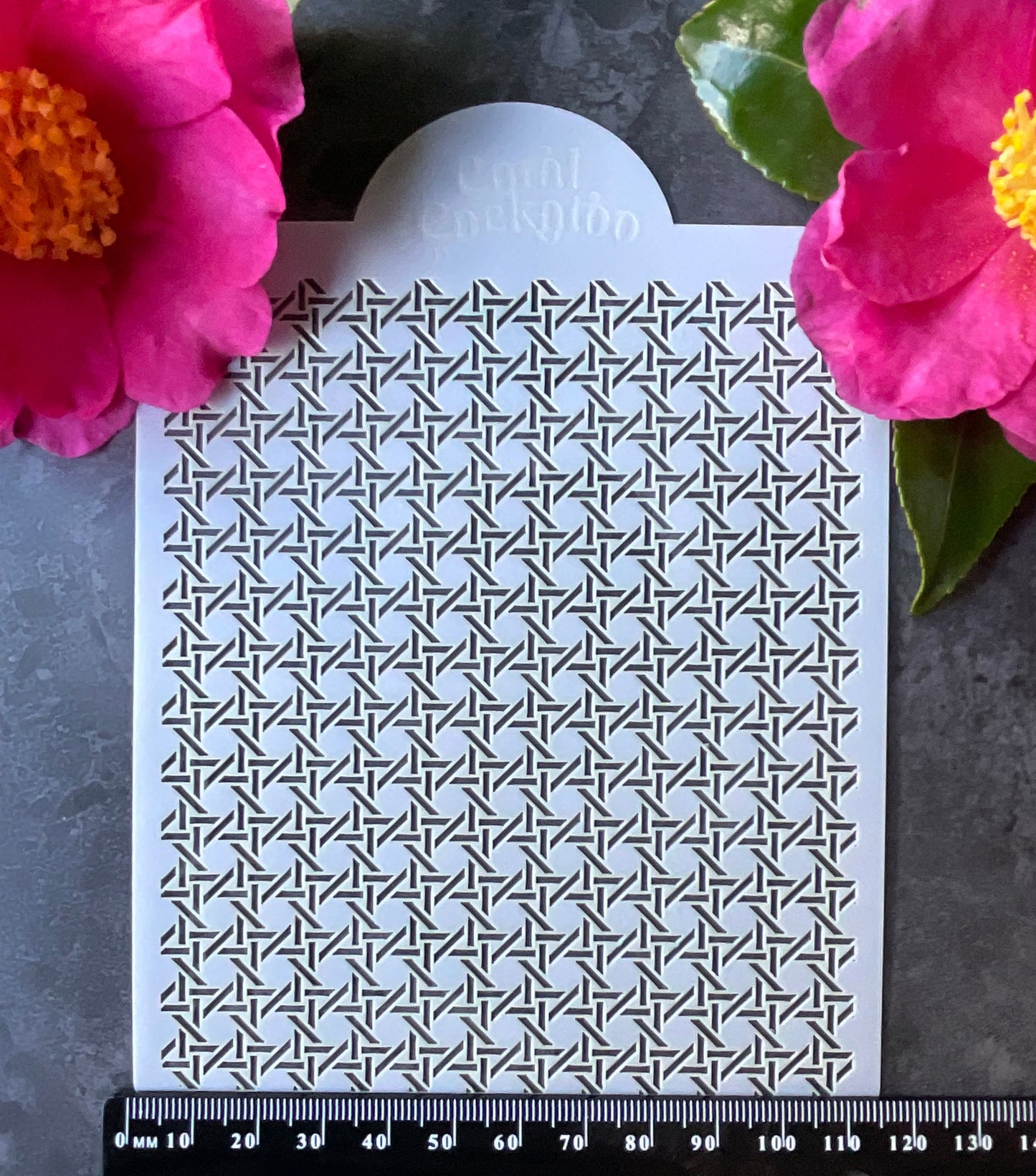 Wicker Rattan Mini Stencil ST006