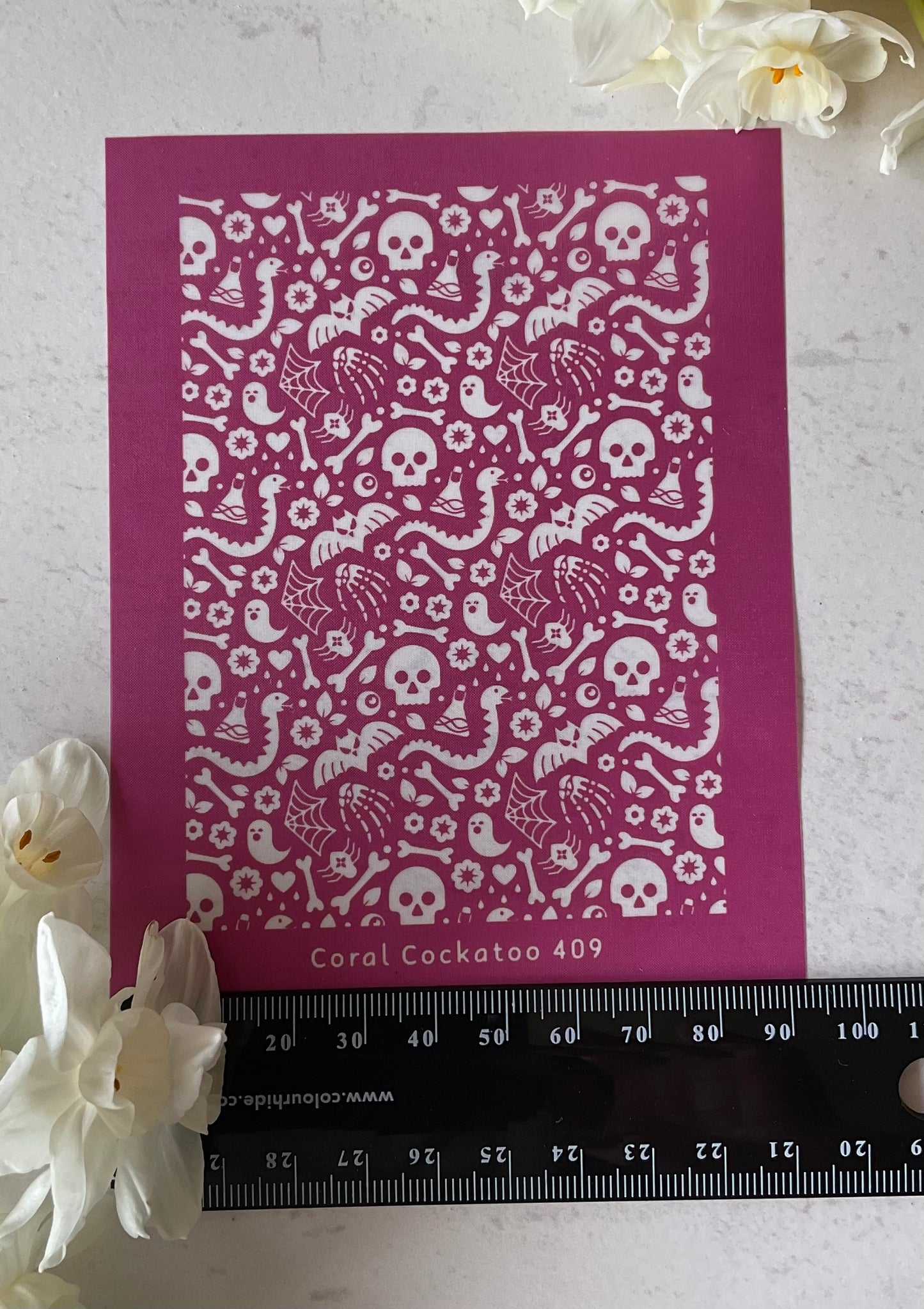 Spooky Halloween Night Skulls and Critters Silkscreen 409