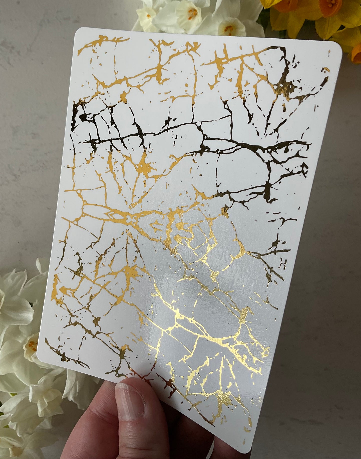 Intricate Marble Crackles Gold Foil Water Transfer 088