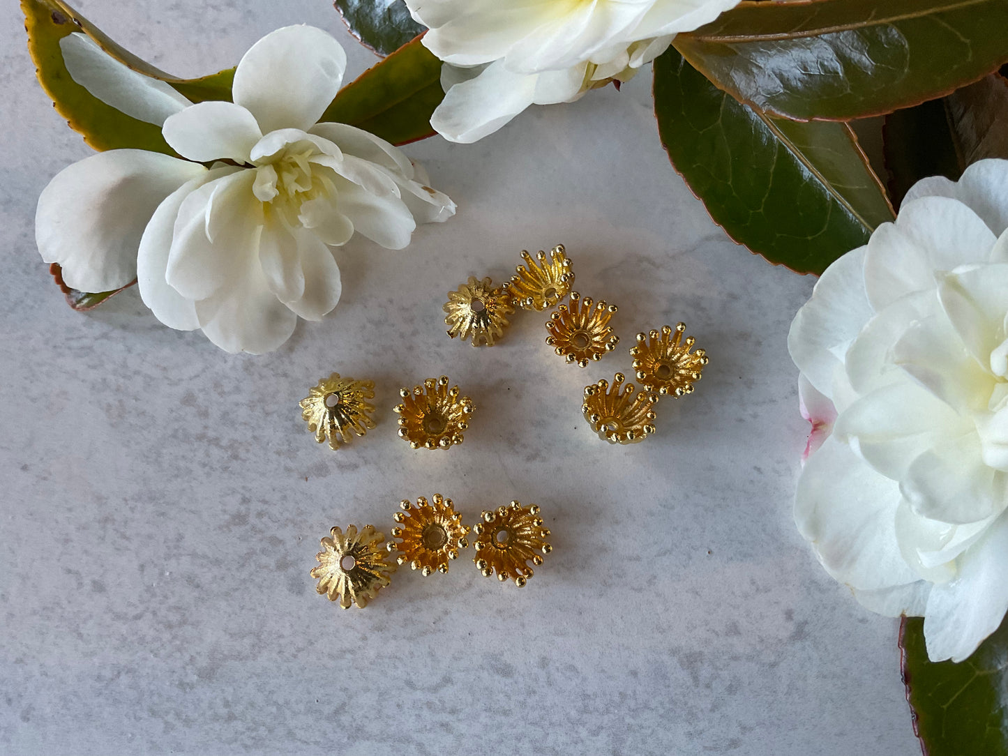 Gold Plated 11mm Large Flower Centre Stamens 10 Pieces