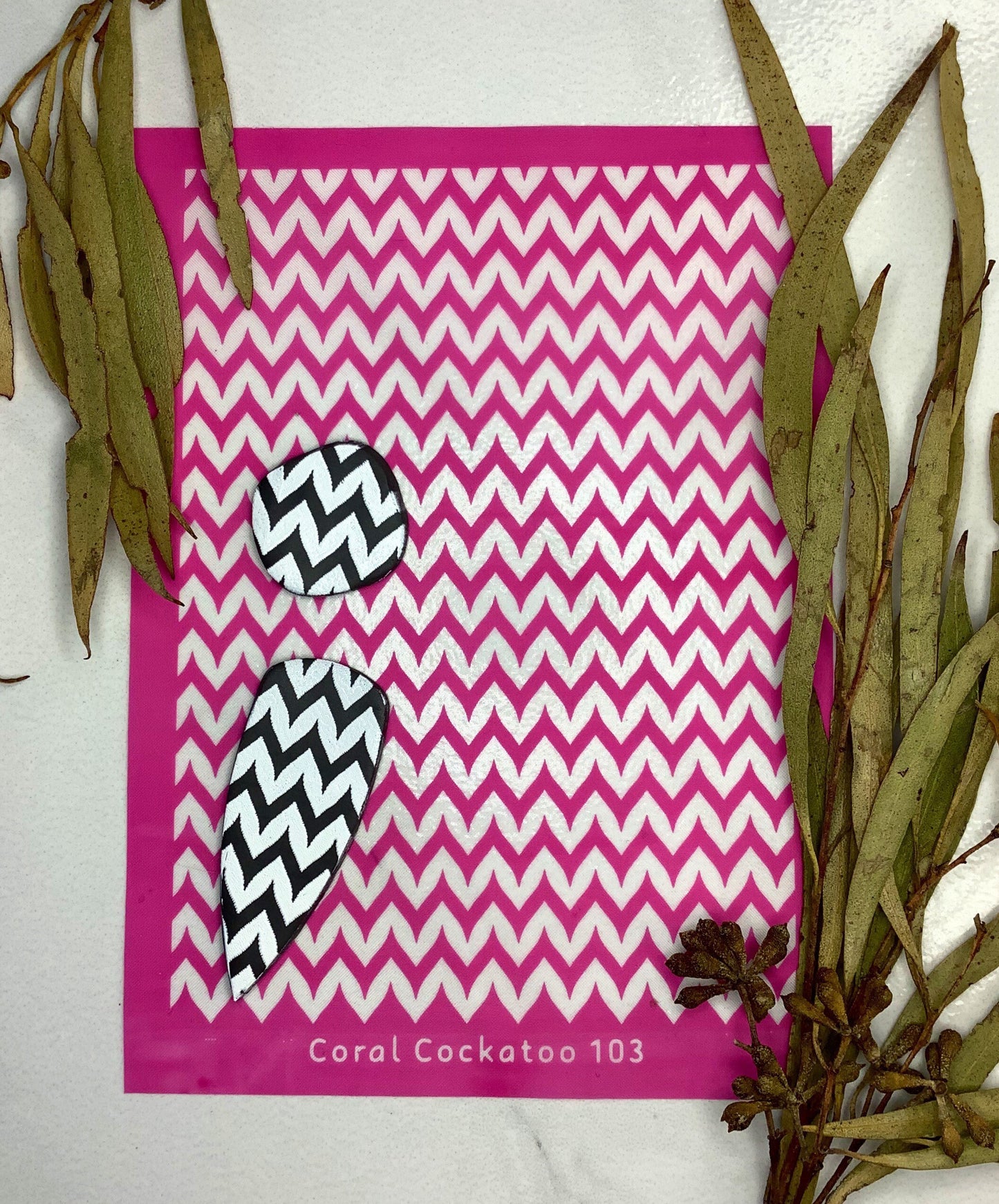 Chevron ZigZags Silkscreen 103